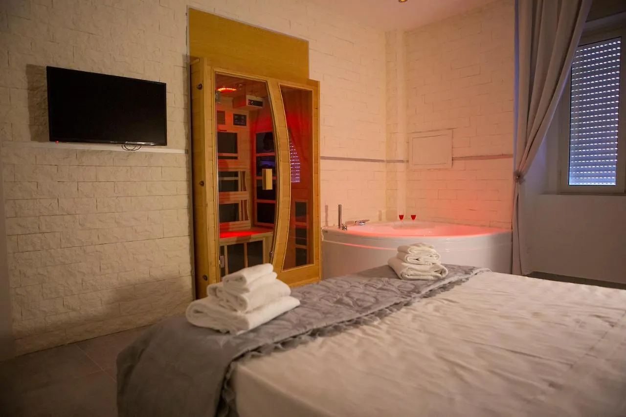 B&B Paradise64 Naples Italy