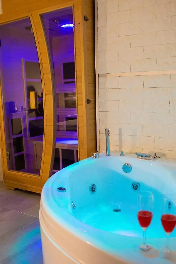 B&B Paradise64 Naples 2*,  Italy